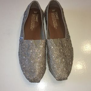 Rose Gold Lace Toms